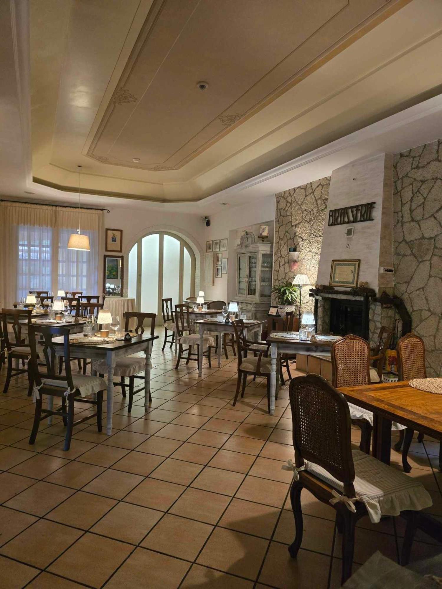 Hotel Pineta Ristorante Country House In Fabriano Campodonico エクステリア 写真