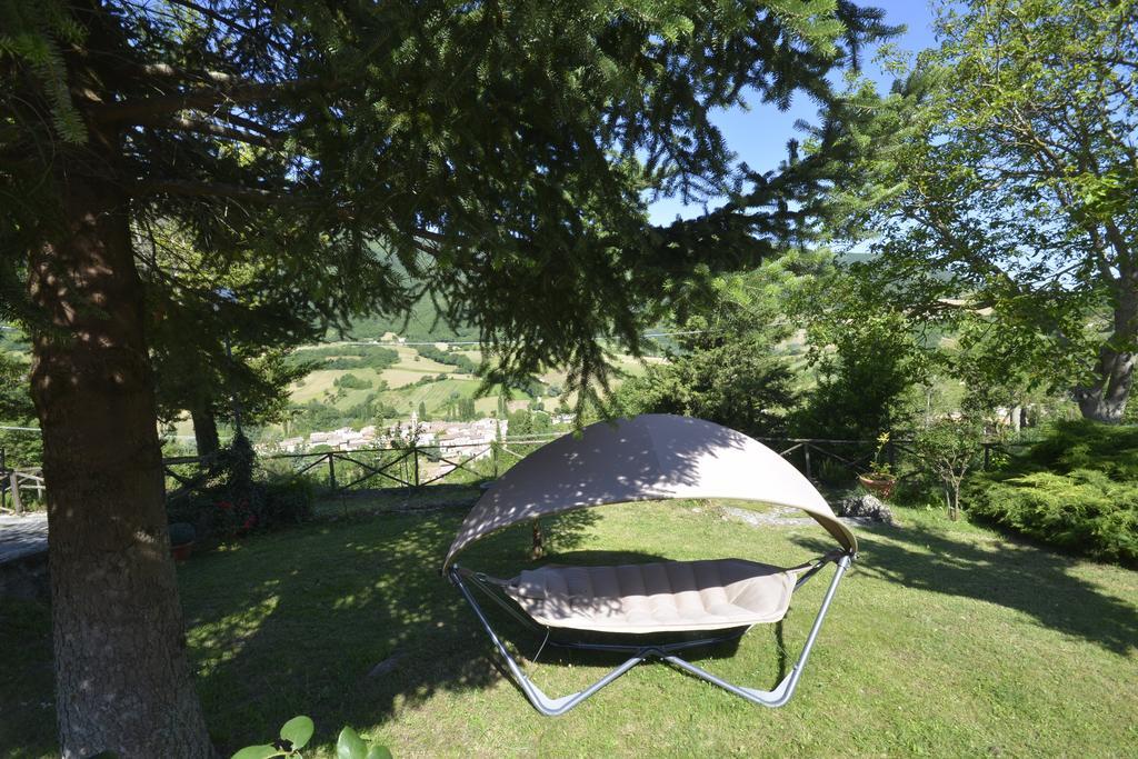 Hotel Pineta Ristorante Country House In Fabriano Campodonico エクステリア 写真